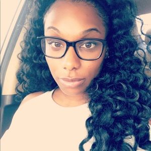 Meet your Posher, Tina